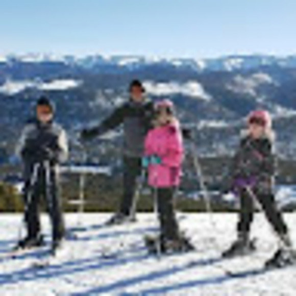 Meet your Posher, Erin - Picture 1 of 1